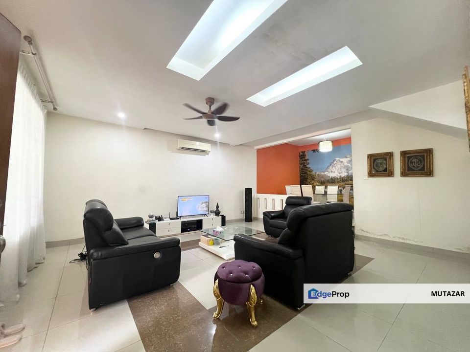 [FREEHOLD FURNISHED], Double Storey Terrace House @ Taman Mulia Pajam, Mantin - Renovated, 4 Rooms + 4 Baths, Negeri Sembilan, Seremban