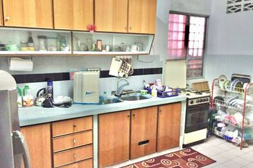 Bandar Tun Hussein Onn