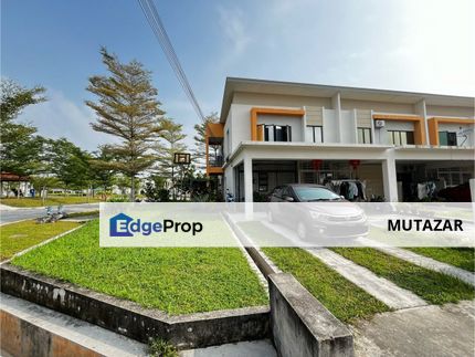 [CORNER UNIT] Villa Kesuma Townhouse @ Bandar Tasik Kesuma, Semenyih - Extra Land With Balcony, Selangor, Semenyih