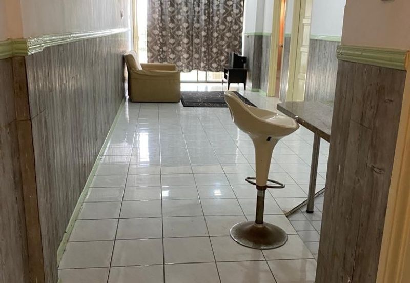 Pangsapuri Perdana, Seksyen 13