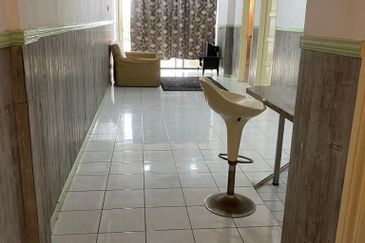 Pangsapuri Perdana, Seksyen 13