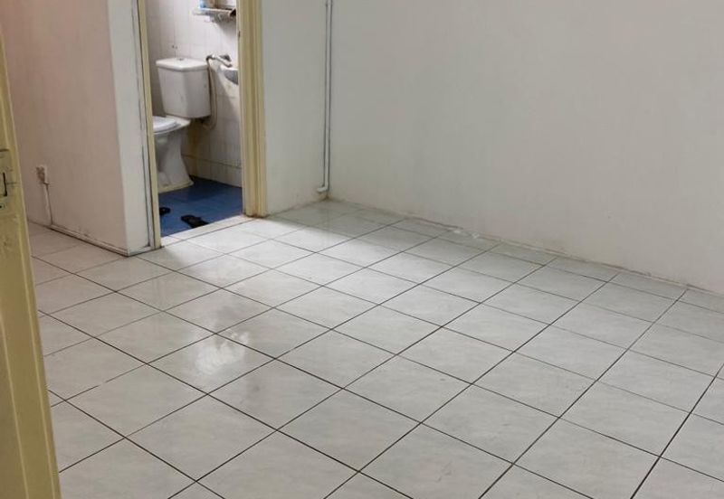 Pangsapuri Perdana, Seksyen 13