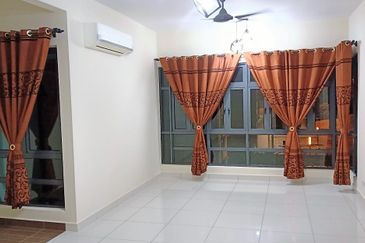 Aura Residence @ Precint 8