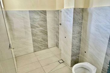 FREEHOLD, Double Storey Terrace House @ Taman Maju, Mantin, NS - Renovated, Balcony at Master Bedroom