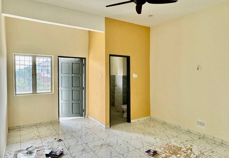 FREEHOLD, Double Storey Terrace House @ Taman Maju, Mantin, NS - Renovated, Balcony at Master Bedroom