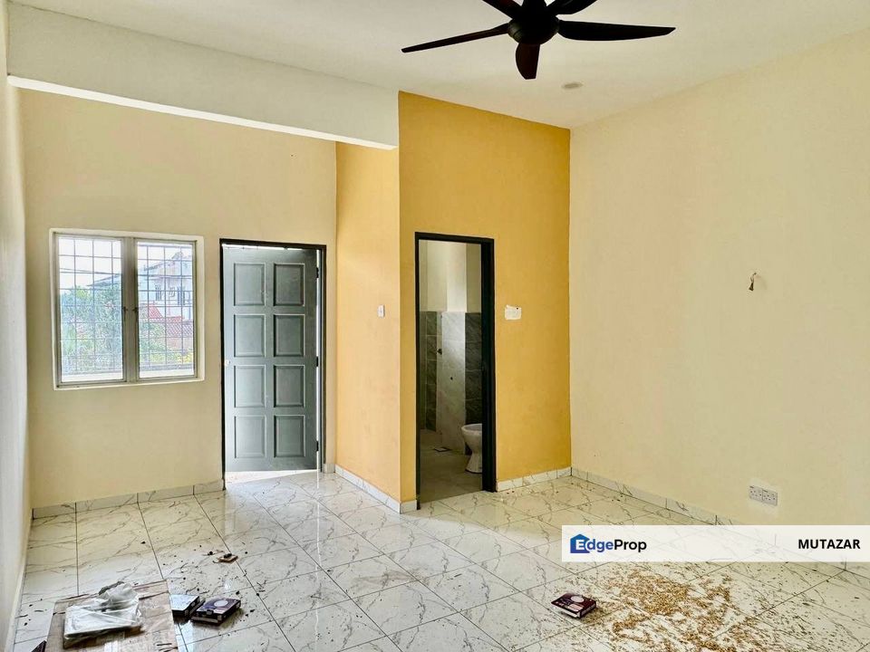 FREEHOLD, Double Storey Terrace House @ Taman Maju, Mantin, NS - Renovated, Balcony at Master Bedroom, Negeri Sembilan, Mantin