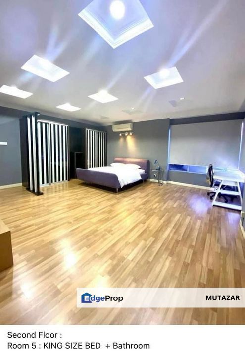 CORNER LOT, 3-Storey Semi-D @ Laman Seri, Seksyen 13, Shah Alam - 9 Bedrooms 9 Bathrooms!, Selangor, Shah Alam