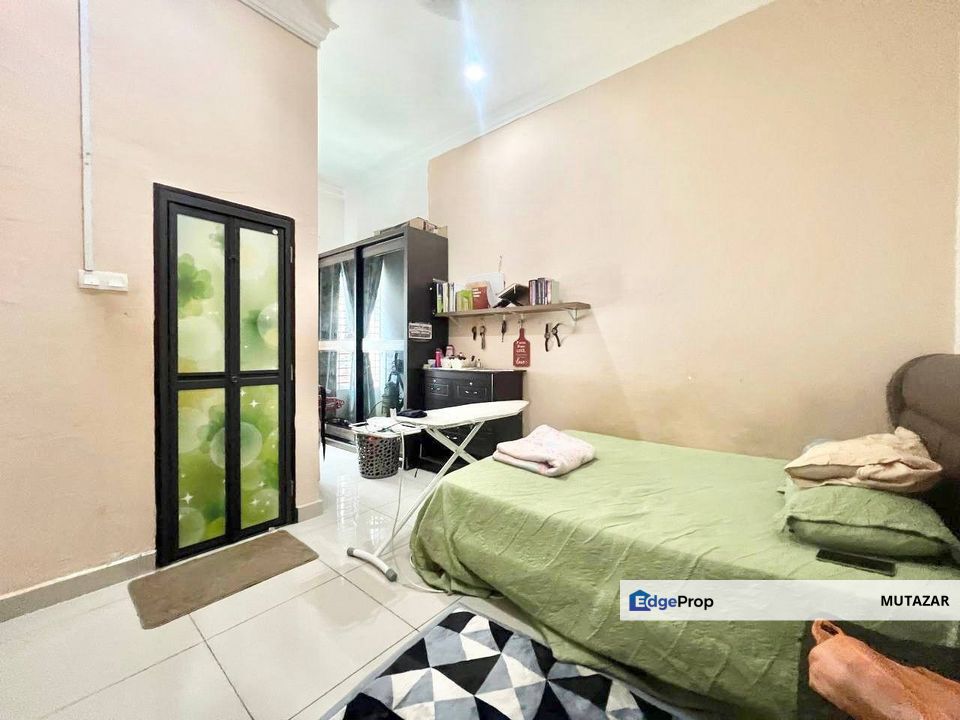 FREEHOLD RENOVATED, Double Storey Terrace House @ Taman Puncak Saujana, Kajang - For Sale, Selangor, Kajang