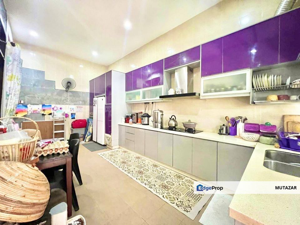 FREEHOLD RENOVATED, Double Storey Terrace House @ Taman Puncak Saujana, Kajang - For Sale, Selangor, Kajang