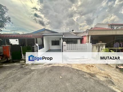 FREEHOLD, Single Storey Terrace House @ Bandar Rinching, Semenyih - New Refurbished For Sale, Selangor, Semenyih