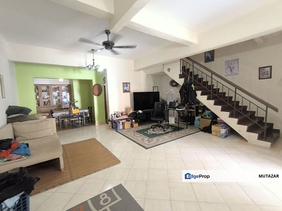 HARGA TURUN, Double Storey Terrace House @ Seksyen 3 Tambahan, Bandar Baru Bangi - Fully Extended Kitchen For Sale, Selangor, Bangi