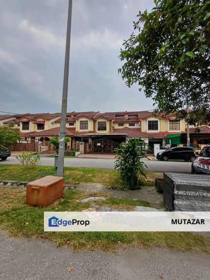 NON BUMI LOT, Double Storey Terrace House @ Seksyen 4, Bangi - Big Built Up, Renovated & Extended For Sale, Selangor, Bangi