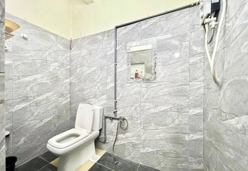 Jalan Bukit Cantik 2