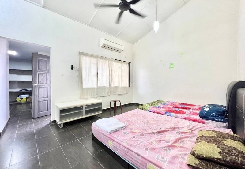 Jalan Bukit Cantik 2