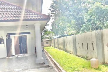 Taman Tasik Semenyih (Lake Residence)