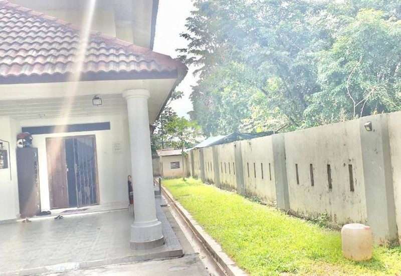 Taman Tasik Semenyih (Lake Residence)