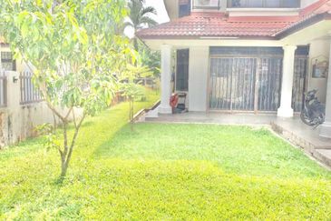 Taman Tasik Semenyih (Lake Residence)