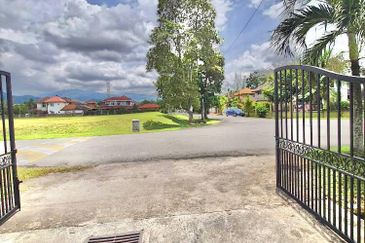 Taman Tasik Semenyih (Lake Residence)