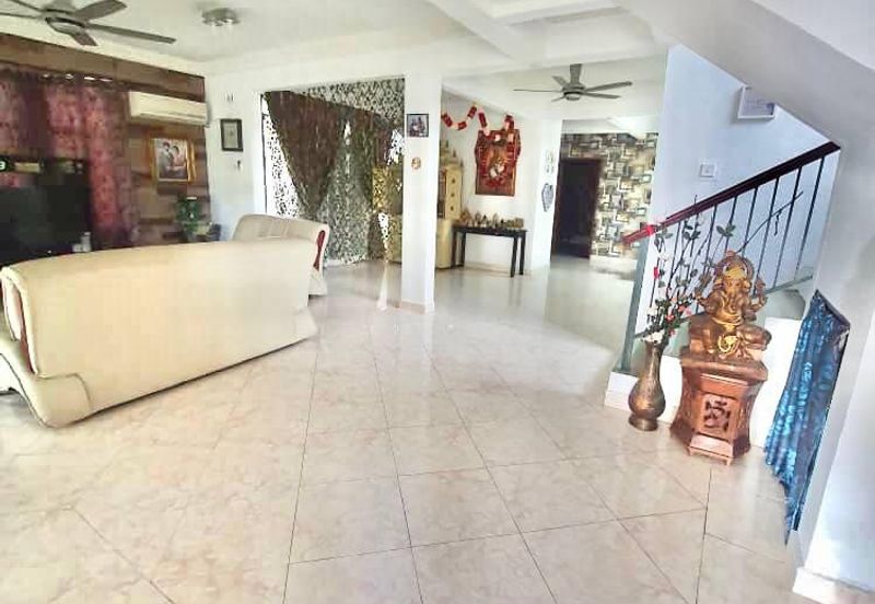 Taman Tasik Semenyih (Lake Residence)