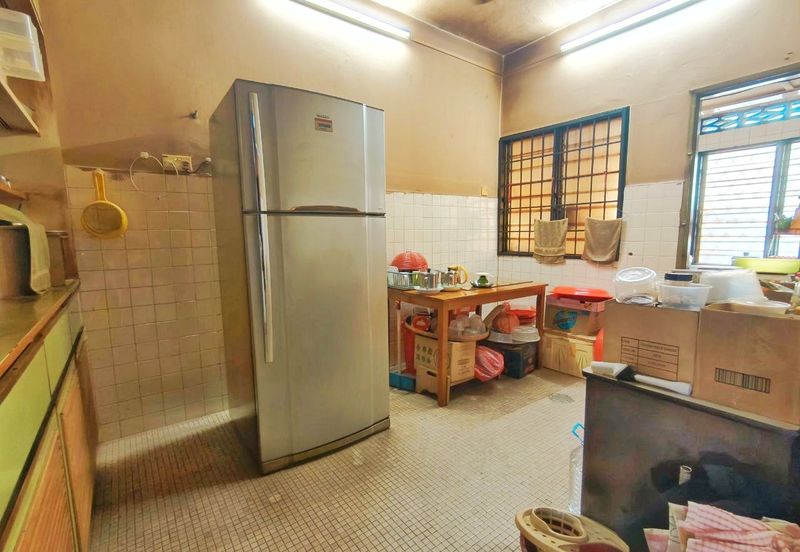 NON BUMI UNIT, Double Storey Terrace House at Taman Seraya, Ampang - For Sale