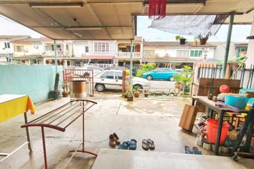 NON BUMI UNIT, Double Storey Terrace House at Taman Seraya, Ampang - For Sale