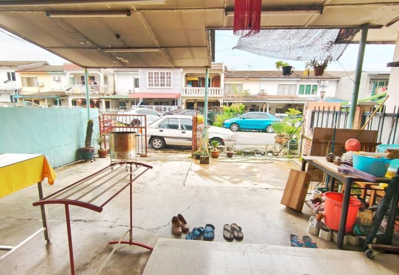 NON BUMI UNIT, Double Storey Terrace House at Taman Seraya, Ampang - For Sale