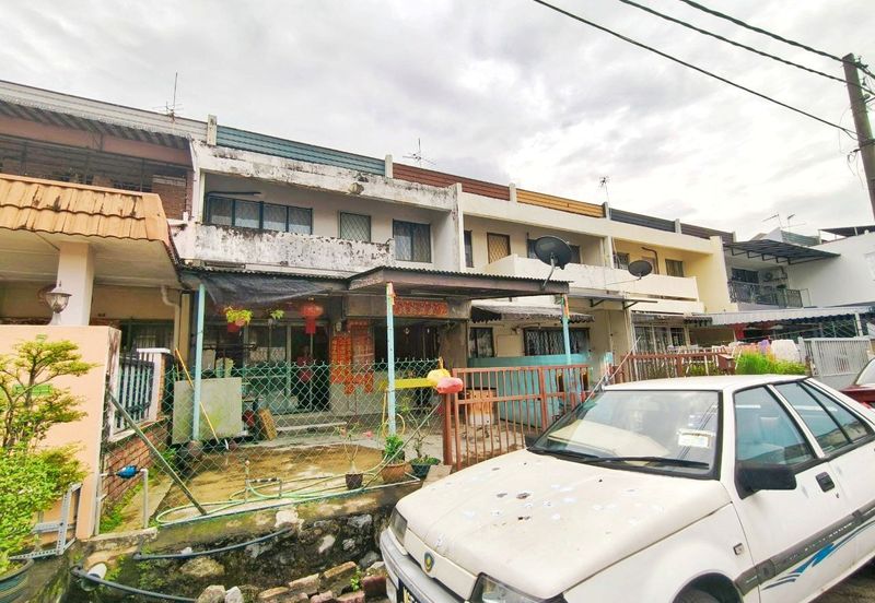 NON BUMI UNIT, Double Storey Terrace House at Taman Seraya, Ampang - For Sale