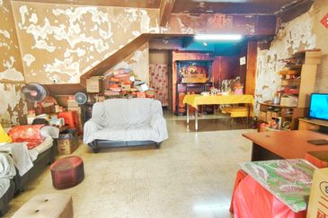 NON BUMI UNIT, Double Storey Terrace House at Taman Seraya, Ampang - For Sale