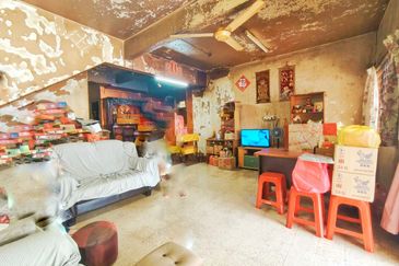 NON BUMI UNIT, Double Storey Terrace House at Taman Seraya, Ampang - For Sale