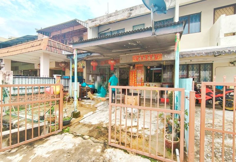 NON BUMI UNIT, Double Storey Terrace House at Taman Seraya, Ampang - For Sale