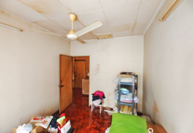 NON BUMI UNIT, Double Storey Terrace House at Taman Seraya, Ampang - For Sale