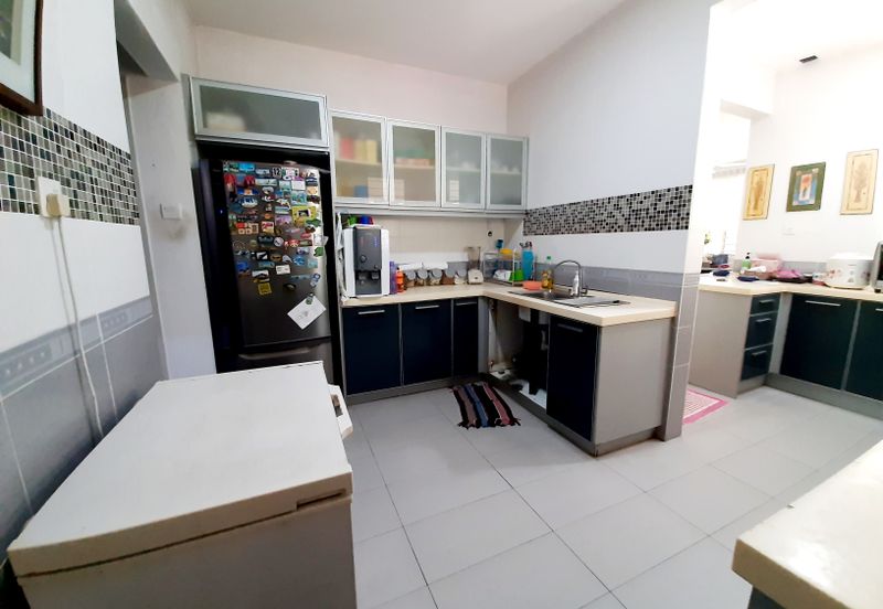 Ariza Garden Villa @ Taman Raintree