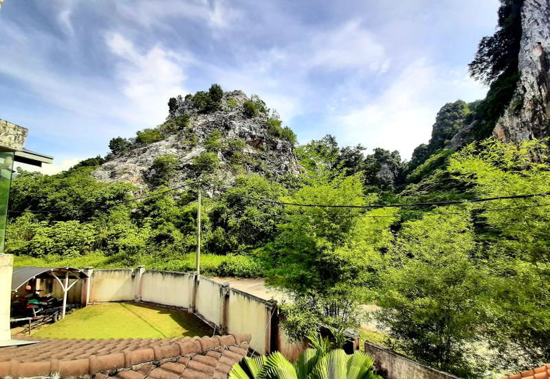 Ariza Garden Villa @ Taman Raintree