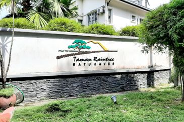 Ariza Garden Villa @ Taman Raintree