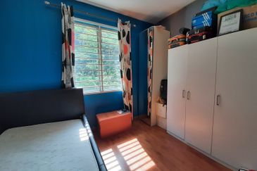 Ariza Garden Villa @ Taman Raintree