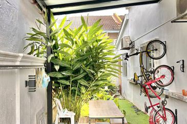 Taman Tasik Semenyih (Lake Residence)