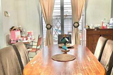 Taman Tasik Semenyih (Lake Residence)