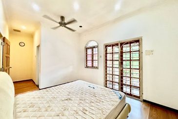 Bandar Tun Hussein Onn