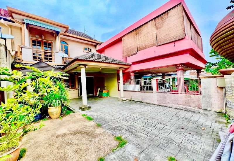 Bandar Tun Hussein Onn