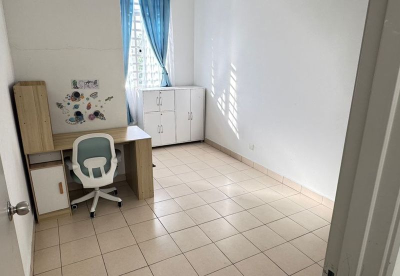 FOR RENT: FURNISHED, Double Storey Terrace House @ Taman Idaman Bangi - Near KTM Bangi