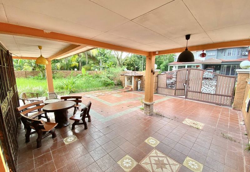 Taman Saujana Puchong