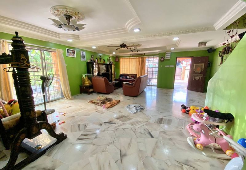 Taman Saujana Puchong