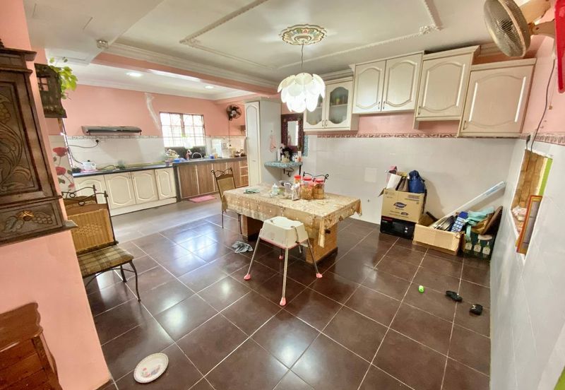 Taman Saujana Puchong