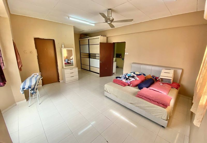 Taman Saujana Puchong