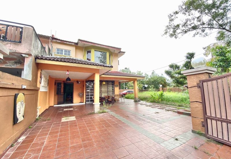 Taman Saujana Puchong