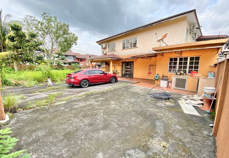 Taman Saujana Puchong