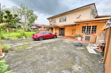 Taman Saujana Puchong