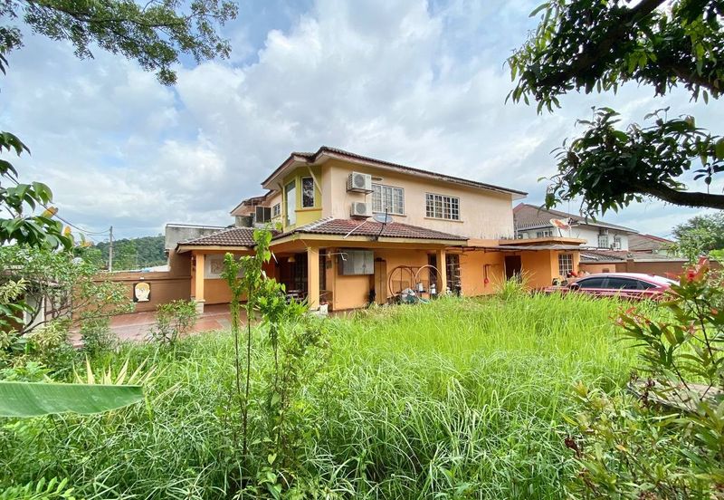 Taman Saujana Puchong