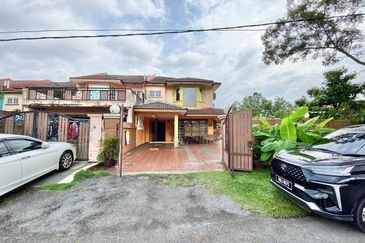 Taman Saujana Puchong