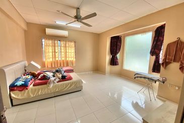 Taman Saujana Puchong